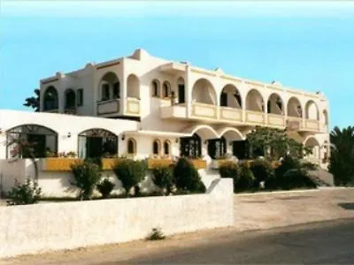 Hermes 3* Ermoúpoli